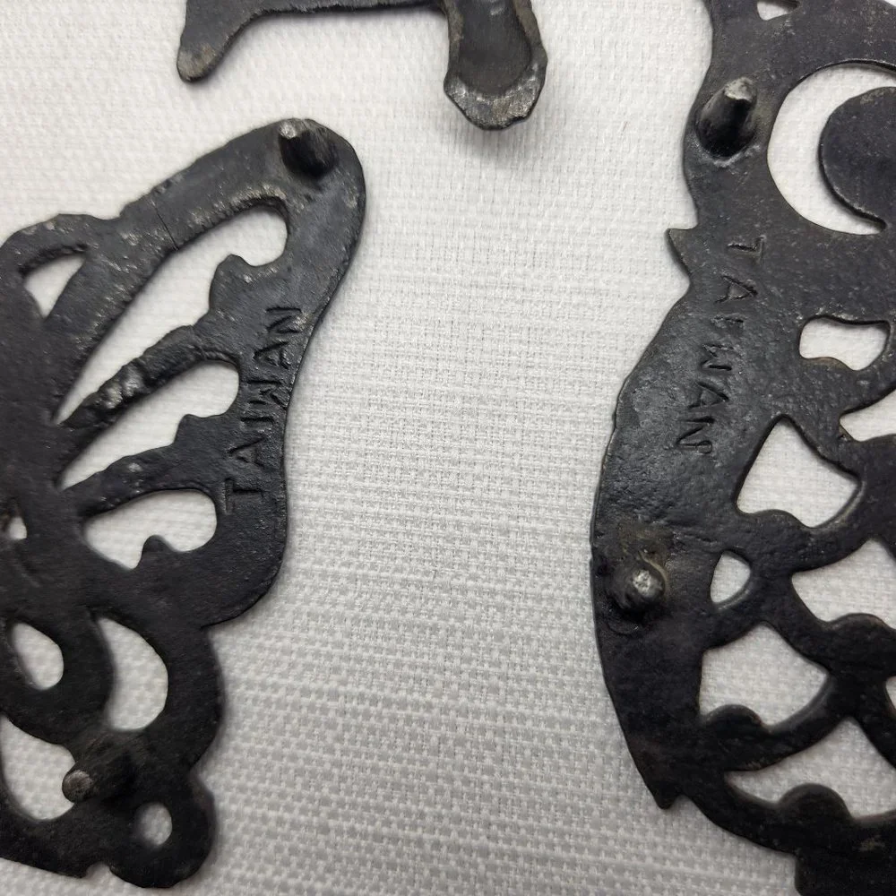 3 Metal Coasters Trivets Butterfly Owl Turtle Taiwan Cast Iron Pan Pot Holders